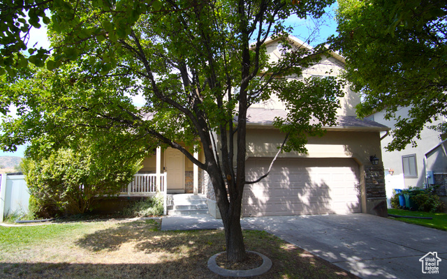 MLS #2111433                     located at 4063 N Newland Loop Unit,
                     Lehi, UT