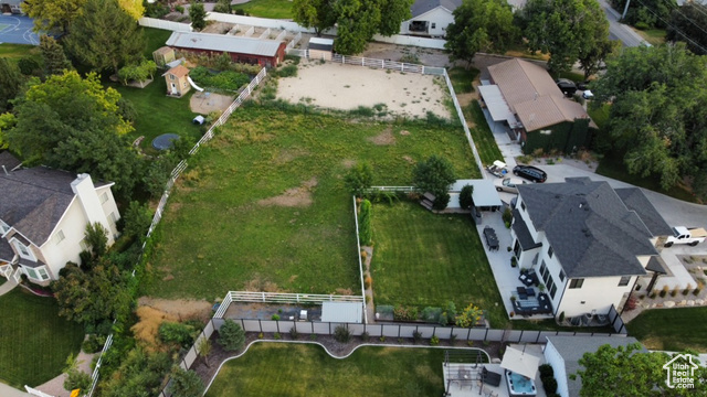 Photo 31 for MLS #2111445 at 578 N Locust Ave