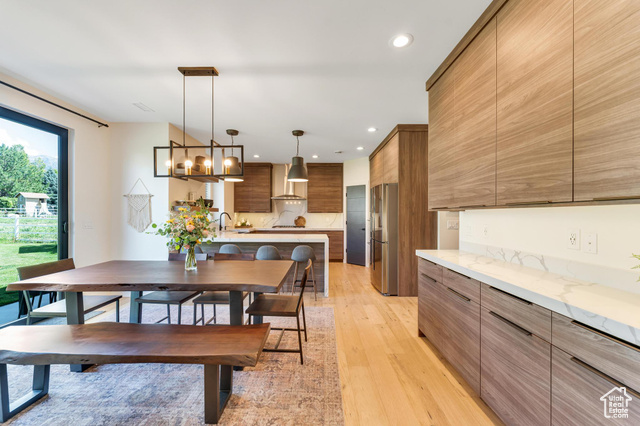 Photo 8 for MLS #2111445 at 578 N Locust Ave