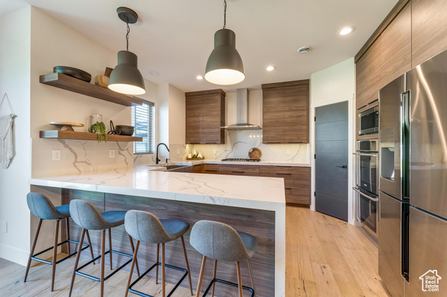 Photo 10 for MLS #2111445 at 578 N Locust Ave
