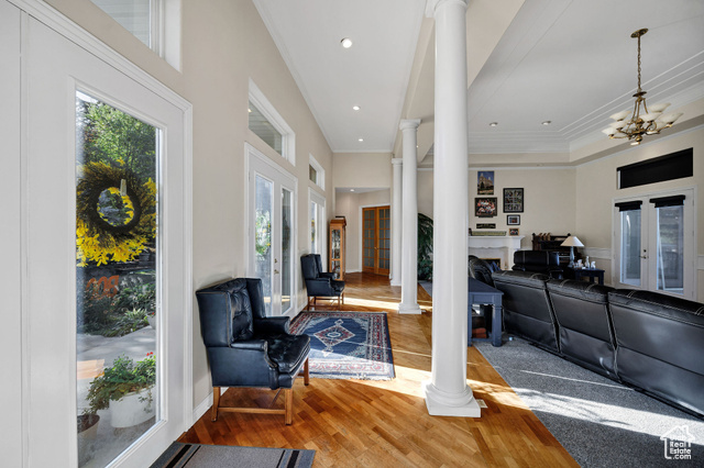 Photo 8 for MLS #2111446 at 815 S 400 East