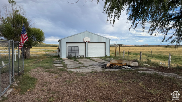 Photo 8 for MLS #2111456 at 6502 N 14500 West