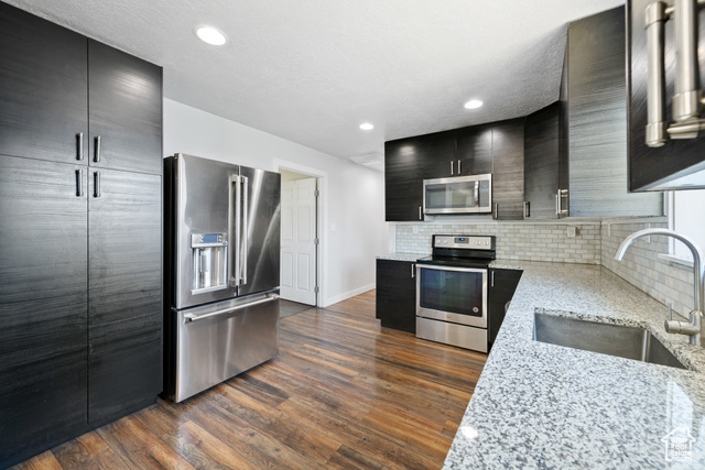 Photo 5 for MLS #2111464 at 3111 S Beaver St