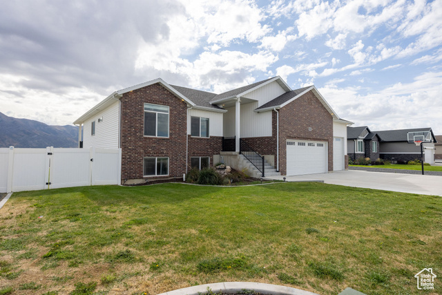 Photo 4 for MLS #2111478 at 408 N 775 East