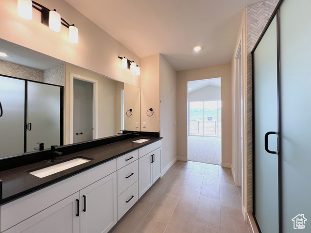 Photo 8 for MLS #2111489 at 2375 N Coyote Bend Way #12