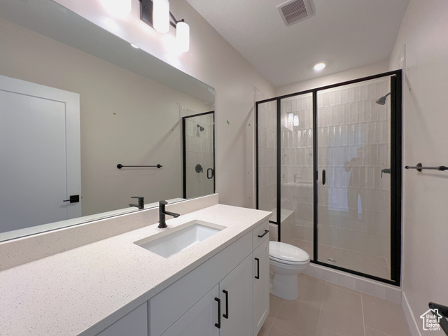 Photo 15 for MLS #2111489 at 2375 N Coyote Bend Way #12