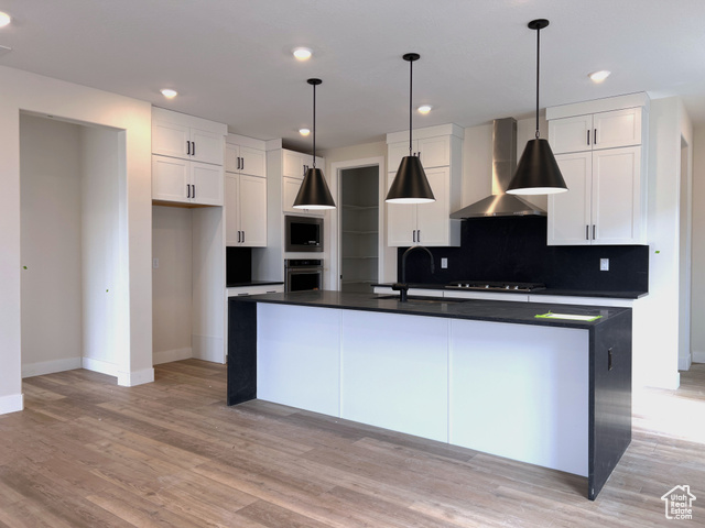 Photo 3 for MLS #2111489 at 2375 N Coyote Bend Way #12