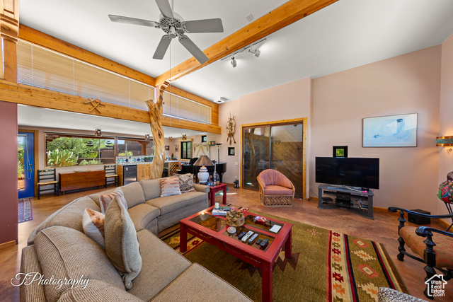 Photo 20 for MLS #2111497 at 888 N Coyote Gulch Ct