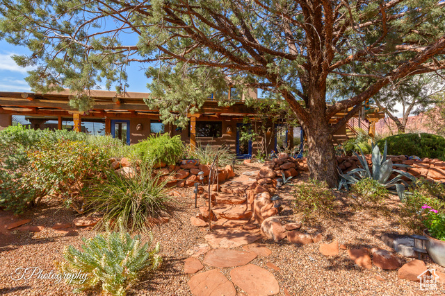 Photo 54 for MLS #2111497 at 888 N Coyote Gulch Ct