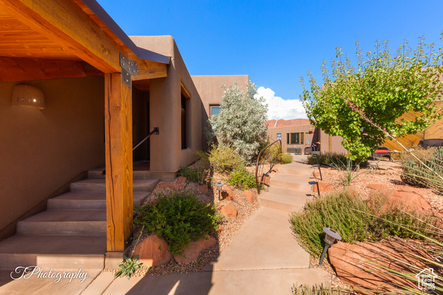 Photo 38 for MLS #2111497 at 888 N Coyote Gulch Ct
