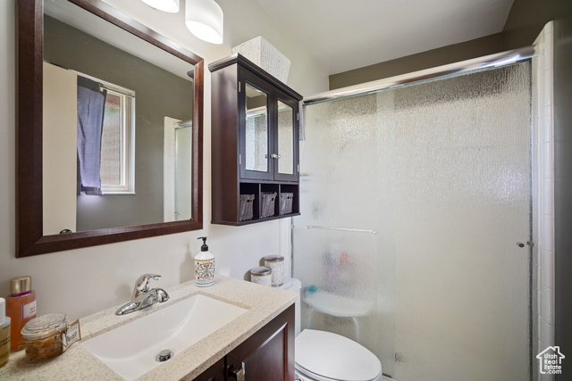 Photo 19 for MLS #2111499 at 5465 S 250 West