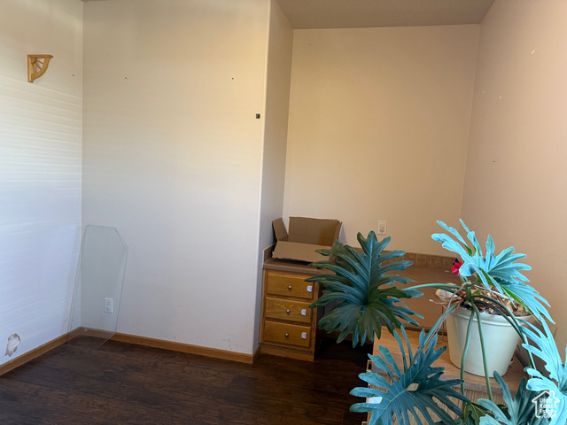 Photo 6 for MLS #2111513 at 1165 N Ucolo Rd