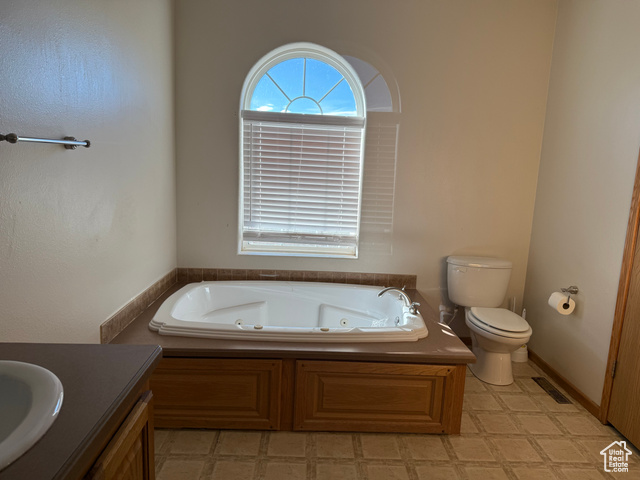 Photo 31 for MLS #2111513 at 1165 N Ucolo Rd
