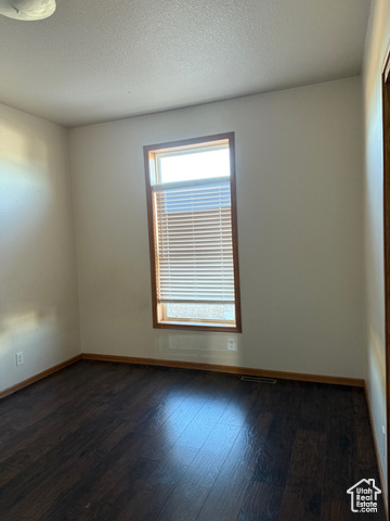Photo 7 for MLS #2111513 at 1165 N Ucolo Rd