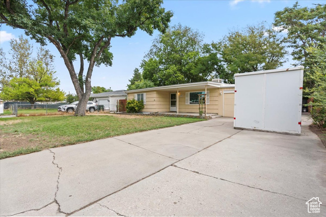 Photo 3 for MLS #2111562 at 2791 S 3050 West