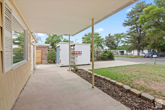 Photo 4 for MLS #2111562 at 2791 S 3050 West