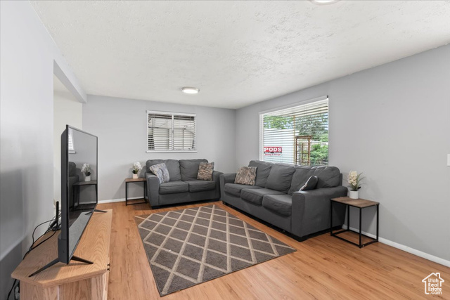 Photo 6 for MLS #2111562 at 2791 S 3050 West