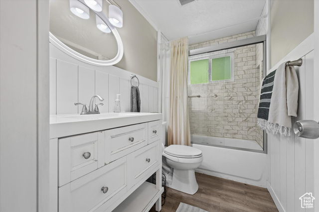 Photo 11 for MLS #2111567 at 721 E 750 North