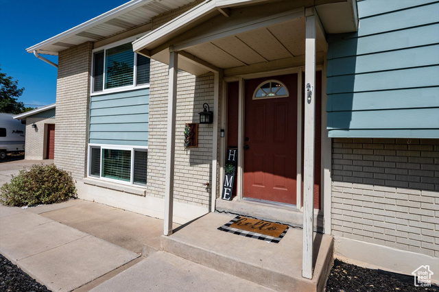 Photo 30 for MLS #2111567 at 721 E 750 North