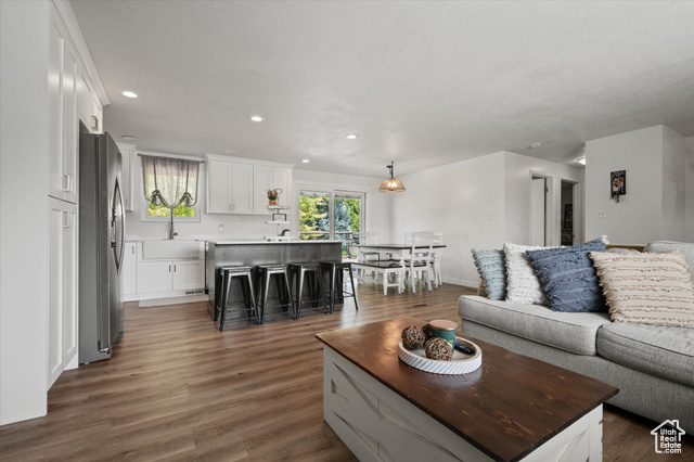 Photo 5 for MLS #2111567 at 721 E 750 North
