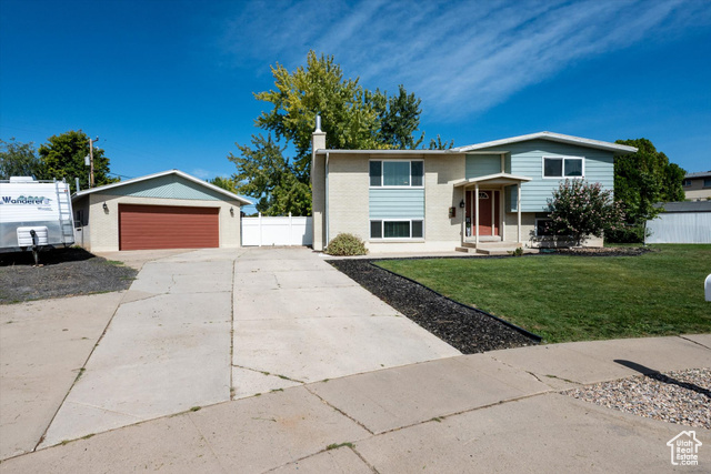 Photo 28 for MLS #2111567 at 721 E 750 North