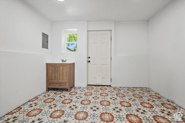 Photo 26 for MLS #2111567 at 721 E 750 North