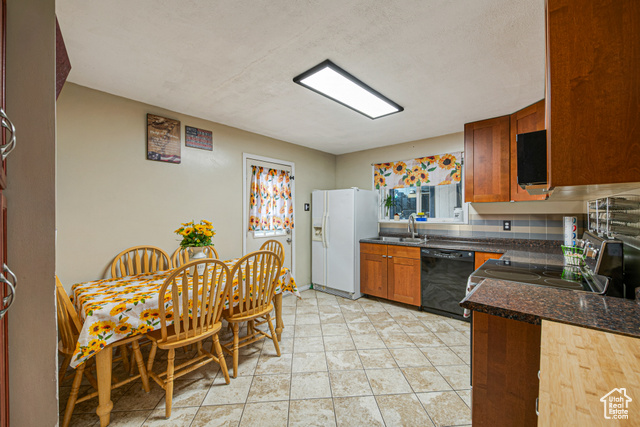 Photo 9 for MLS #2111584 at 4824 S 4520 West