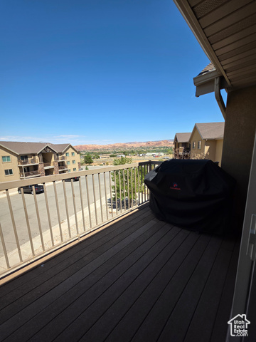 Photo 16 for MLS #2111585 at 2511 Redcliff Rd #1J