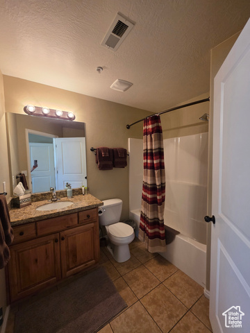 Photo 13 for MLS #2111585 at 2511 Redcliff Rd #1J