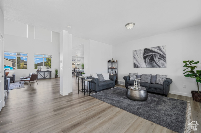 Photo 12 for MLS #2111587 at 4438 W 6025 West