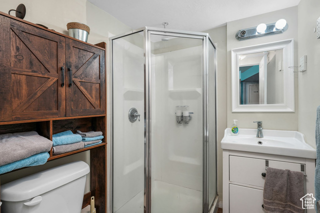 Photo 14 for MLS #2111593 at 248 S 300 East