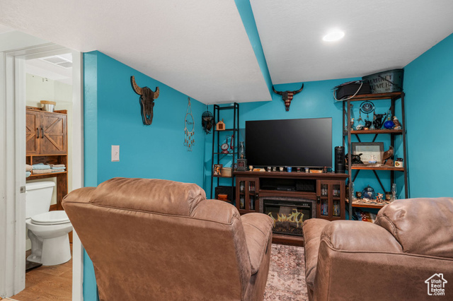 Photo 16 for MLS #2111593 at 248 S 300 East