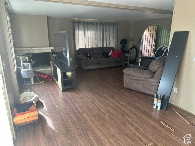 Photo 21 for MLS #2111599 at 709 W Highway 193