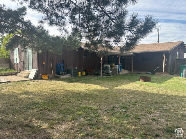 Photo 8 for MLS #2111599 at 709 W Highway 193