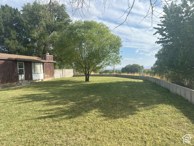 Photo 6 for MLS #2111599 at 709 W Highway 193