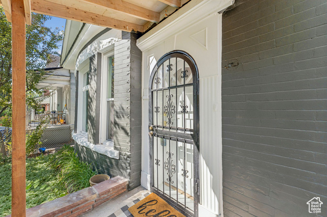 Photo 5 for MLS #2111607 at 624 S 600 East