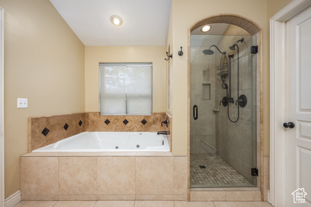 Photo 13 for MLS #2111635 at 9106 N Upper Lando Ln