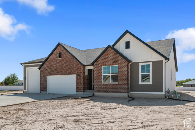 Photo 2 for MLS #2111651 at 3027 W 2600 North