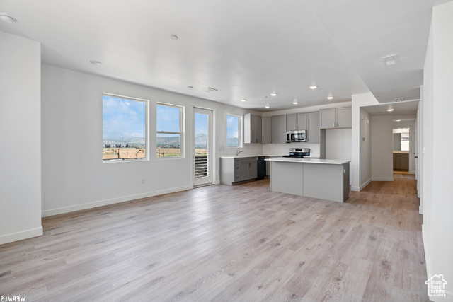Photo 4 for MLS #2111656 at 5263 W Reventon Rd