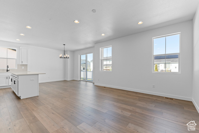 Photo 13 for MLS #2111659 at 3016 W 2650 North