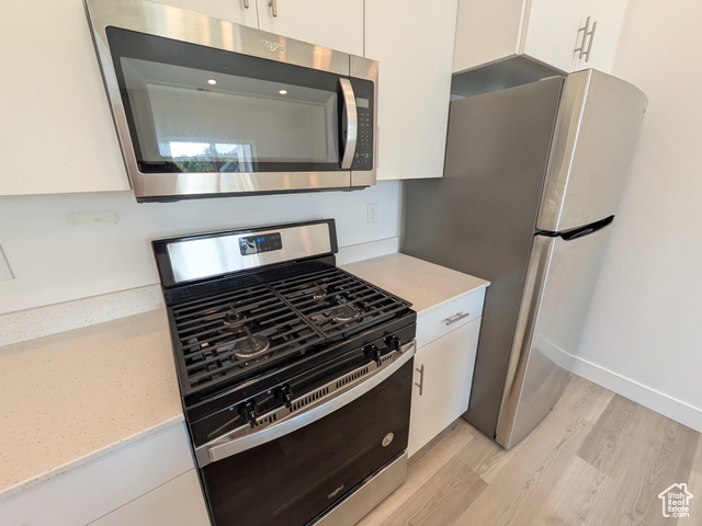Photo 6 for MLS #2111668 at 139 E 550 North #B302