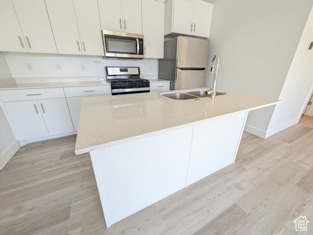 Photo 9 for MLS #2111668 at 139 E 550 North #B302