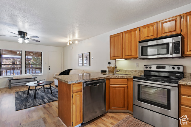 Photo 9 for MLS #2111673 at 3615 N Wolf Lodge Dr #608
