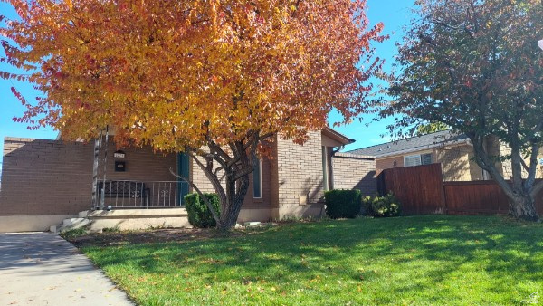 8279 S Jackson St
                     MLS #2111682