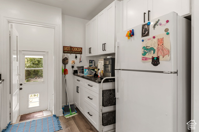 Photo 17 for MLS #2111689 at 270 S 100 East