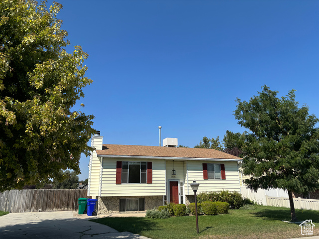 Photo 3 for MLS #2111693 at 1516 W 7470 South