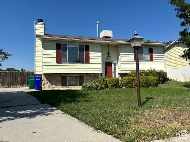 1516 W 7470 S, West Jordan UT 84084