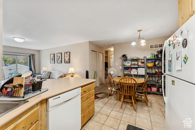 Photo 14 for MLS #2111696 at 595 S Main St #27