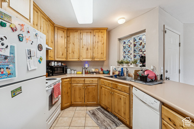Photo 12 for MLS #2111696 at 595 S Main St #27