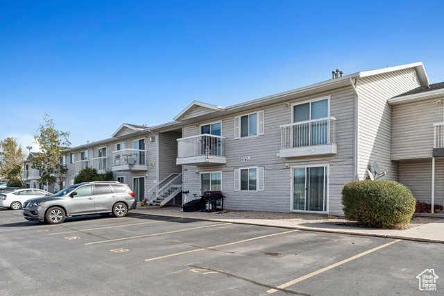 Photo 2 for MLS #2111696 at 595 S Main St #27